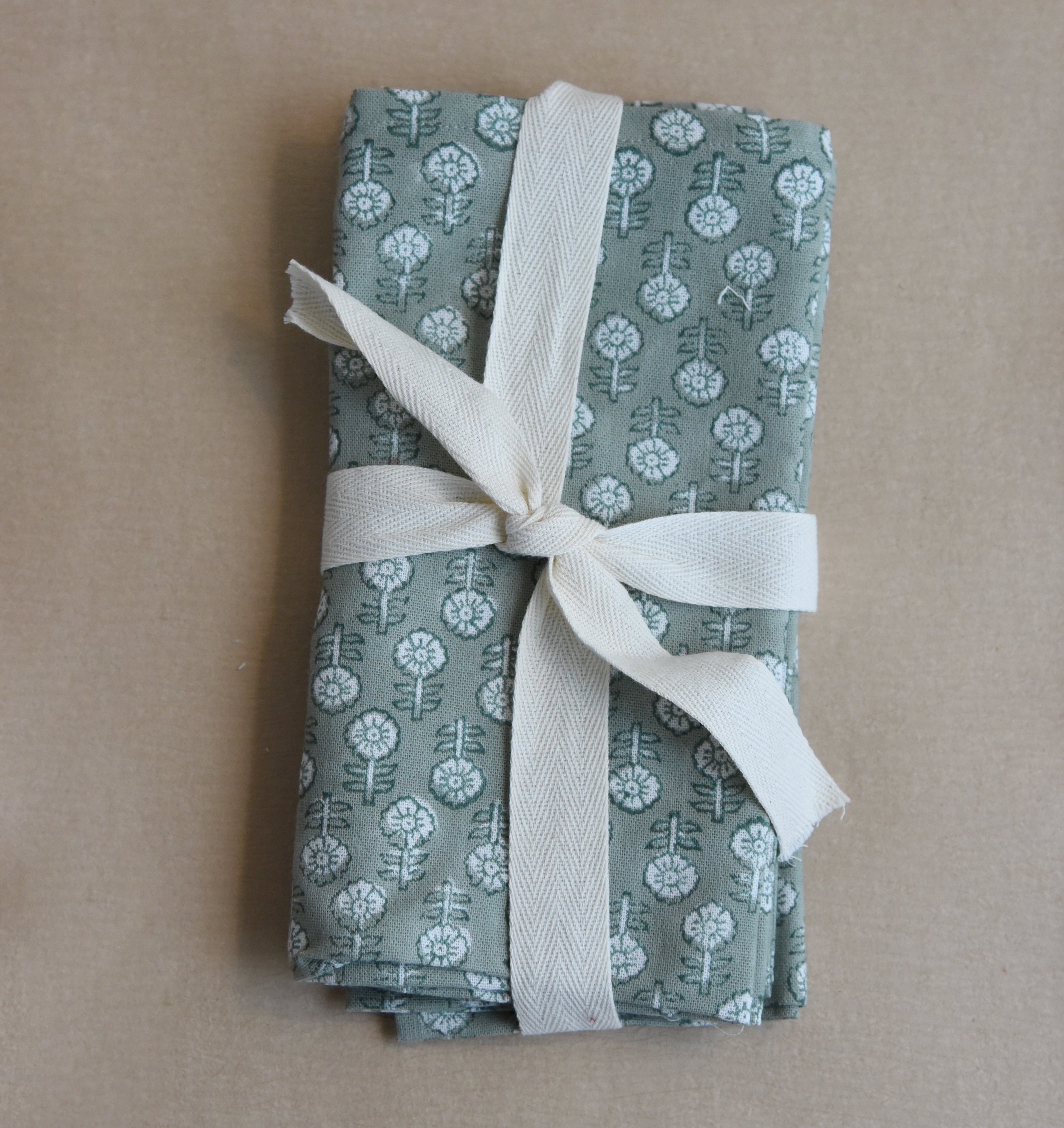 Peony and Olive Ruthie Pillow Cover - Thumbnail 2