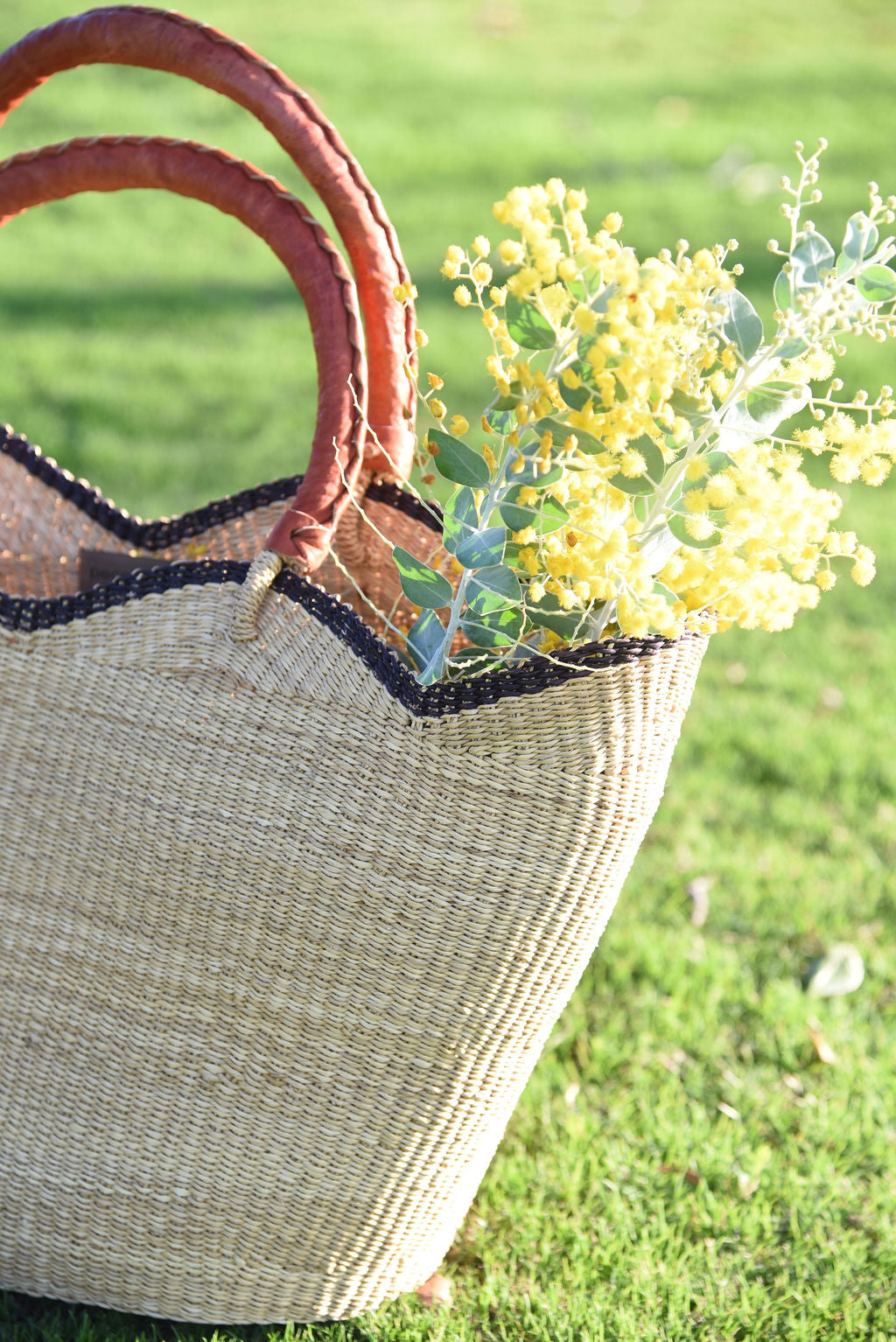 Handwoven Scallop Tote – peony + olive